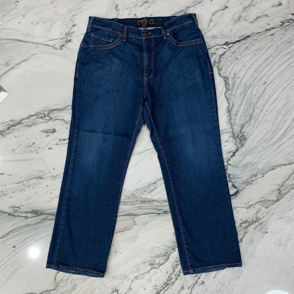 34 Heritage Charisma Comfort Rise‎ Classic Jeans Mens 38x28 Dark Wash